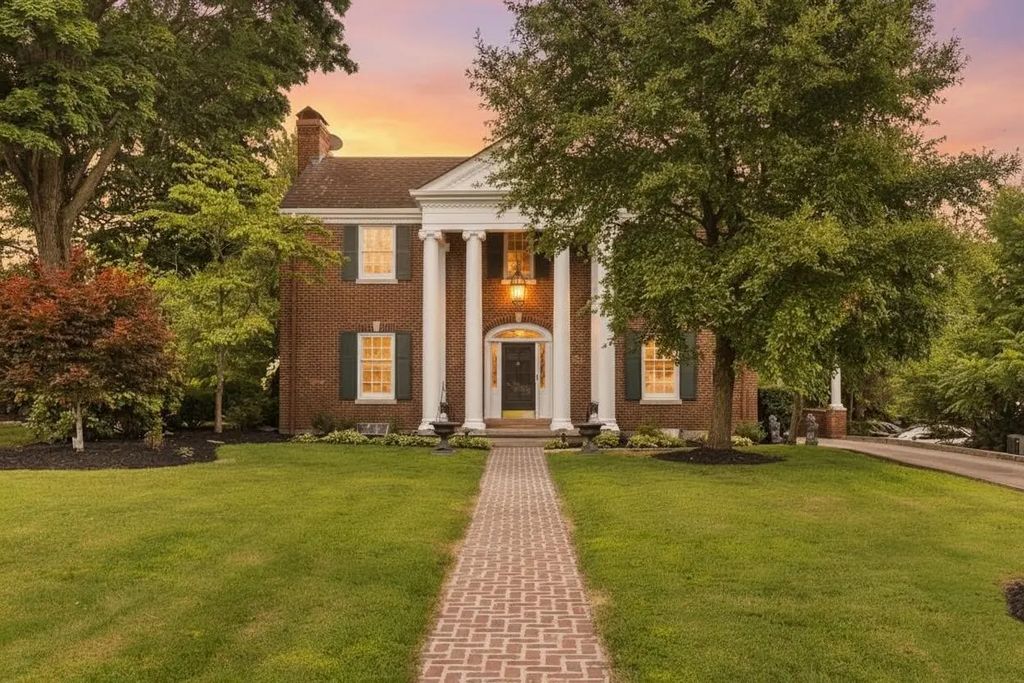 617 Chestnut Street, Berea