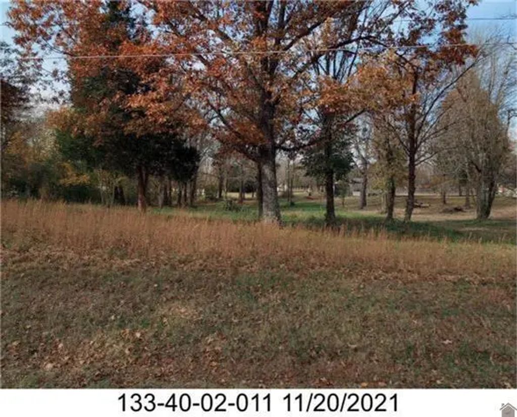 211 Stiles Road, Paducah