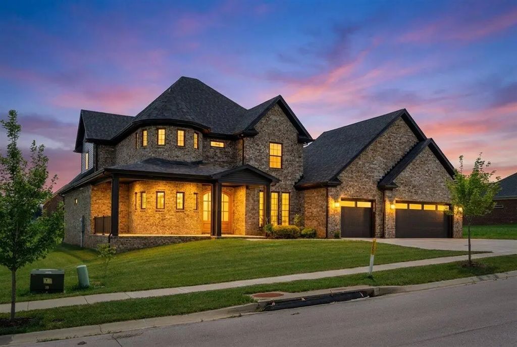 413 Weston Park, Lexington