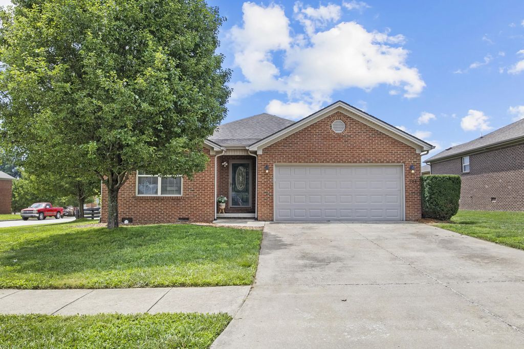 124 Bryants Trail, Berea