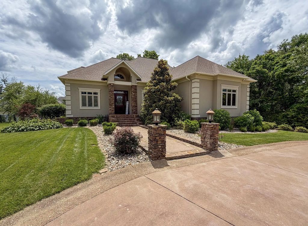 4041 Alameda Crescent, Paducah