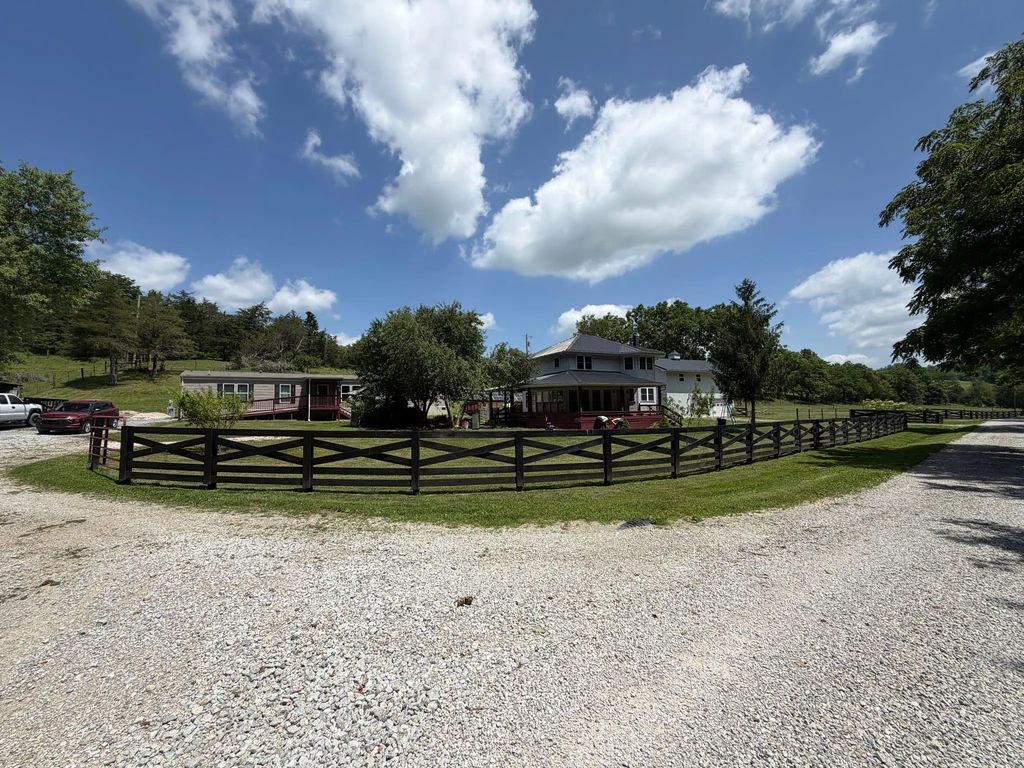 180 Ceder Road, Owingsville