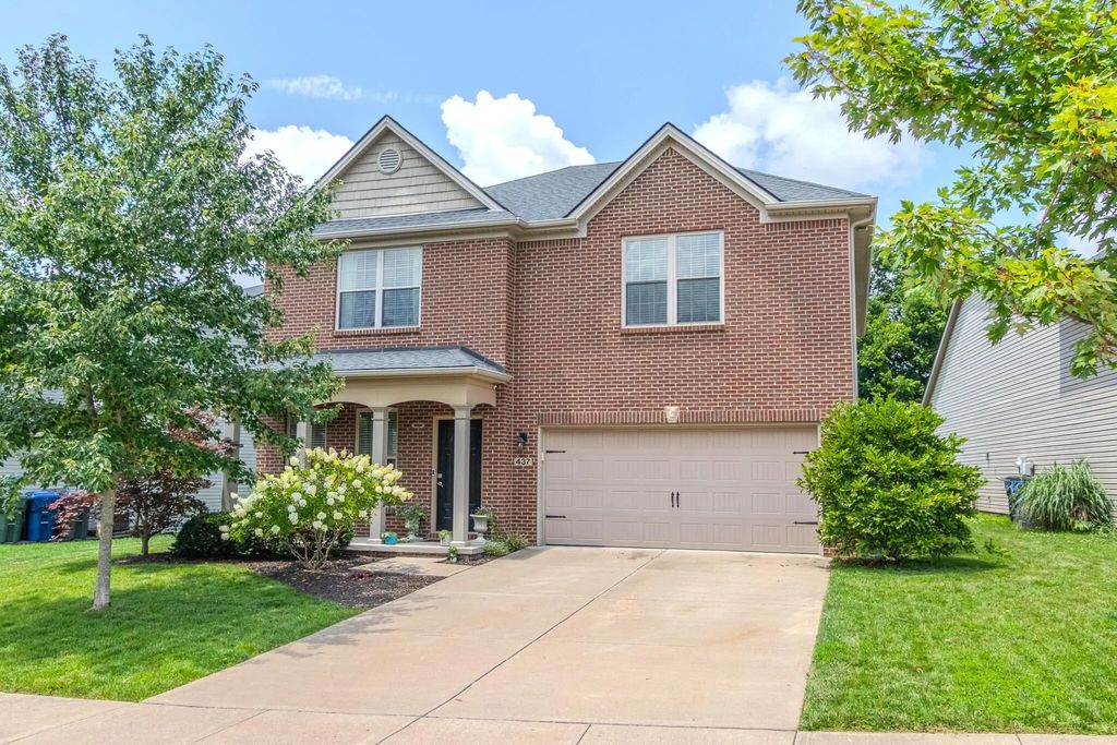 437 Larkhill Cove, Lexington