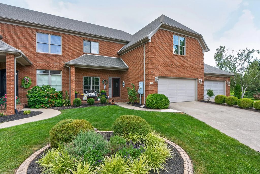 236 Clairmont Drive, Richmond