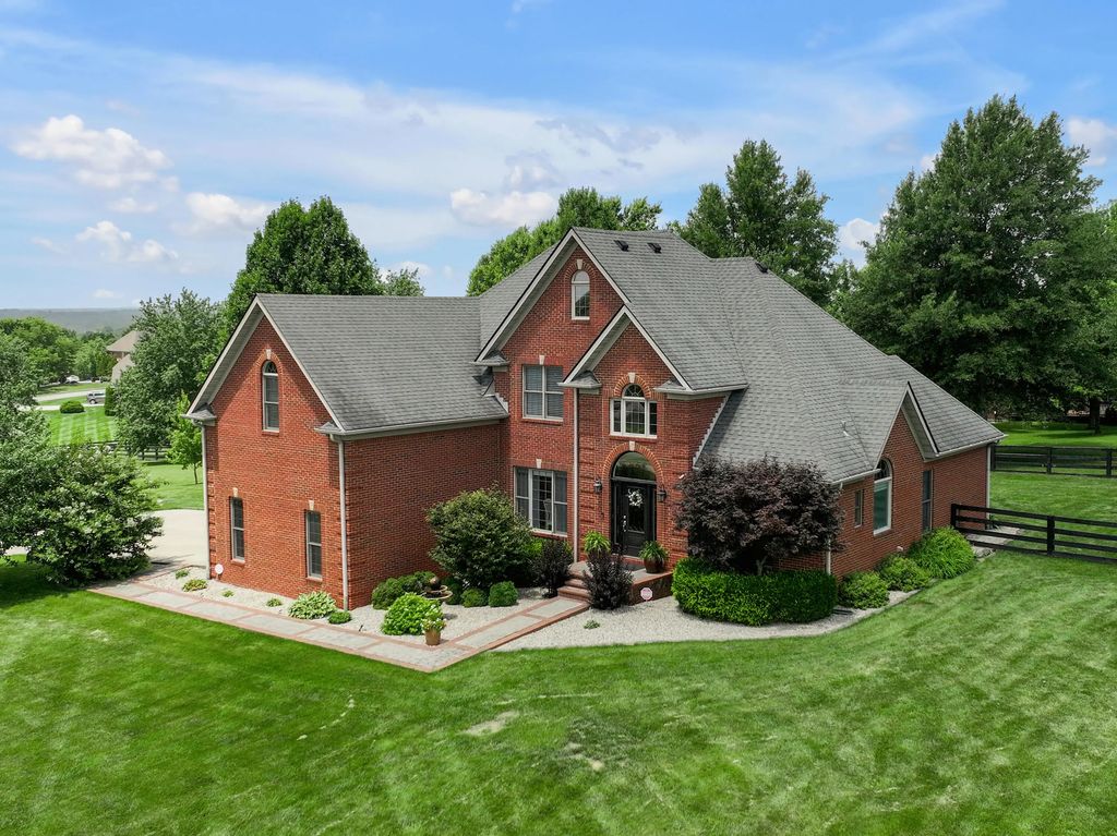 200 Upper Hines Creek Road, Richmond