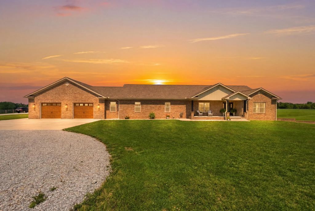 351 Benton Road, Mt Sterling
