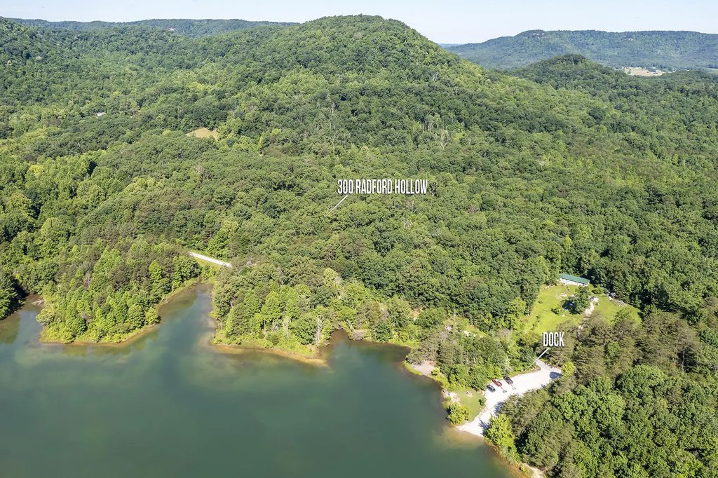 300 Radford Hollow Road, Berea