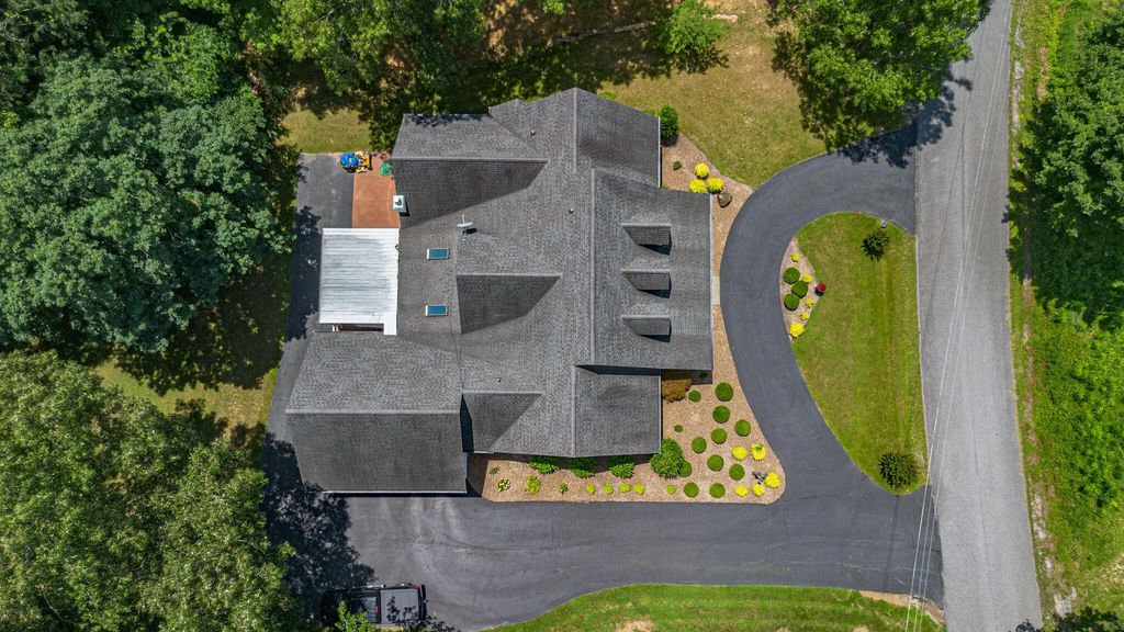 631 Chickasaw Bluff Road, Benton