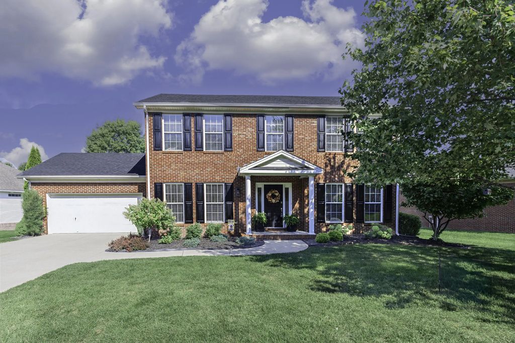 308 S Hill Road, Versailles