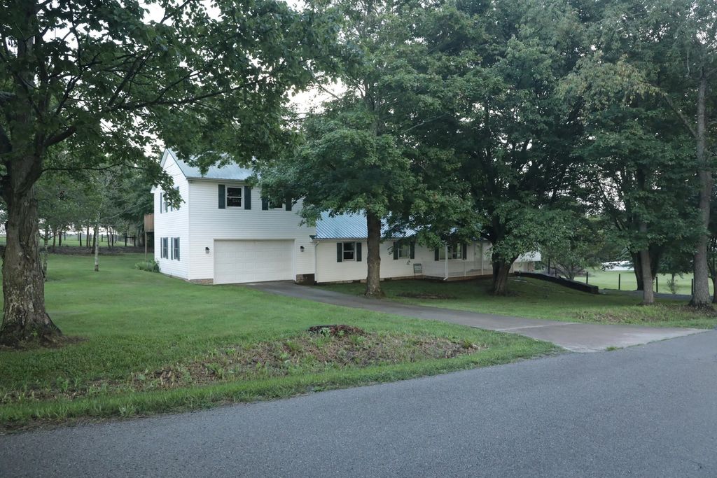2379 Big Stoner Road, Winchester
