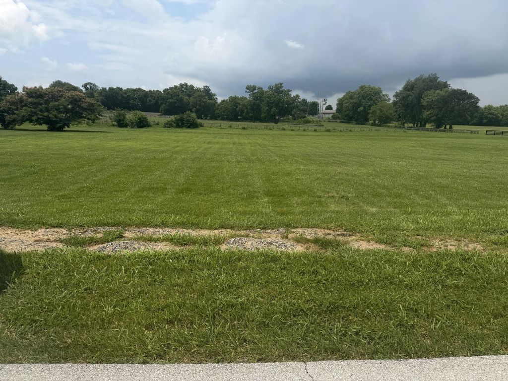 Lot 7  Man-o-war  Drive, Harrodsburg