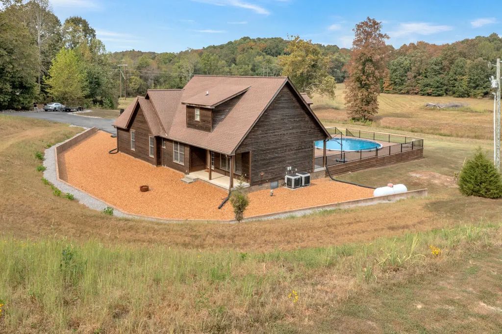 408 Holt Road, Kuttawa