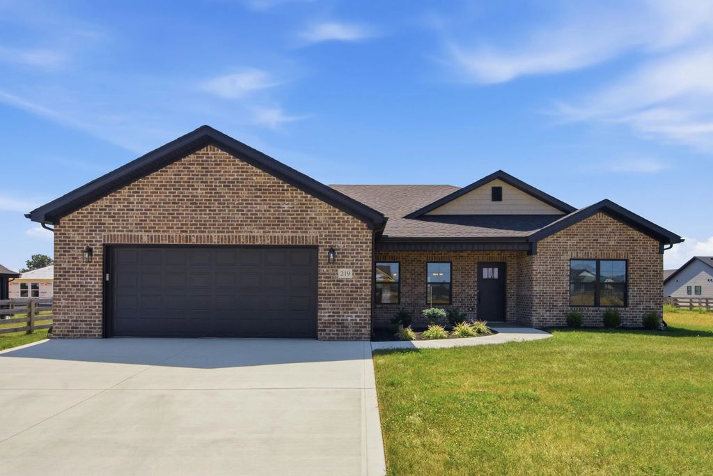 219 Navajo Drive, Richmond