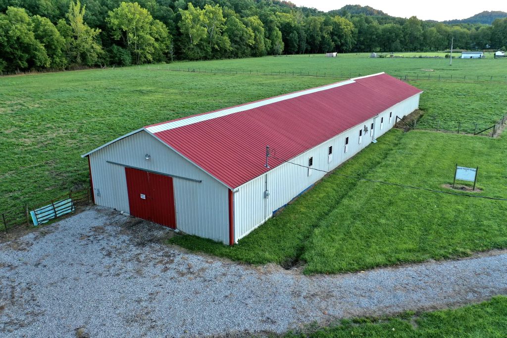 155 Spruce Valley Lane, Jeffersonville