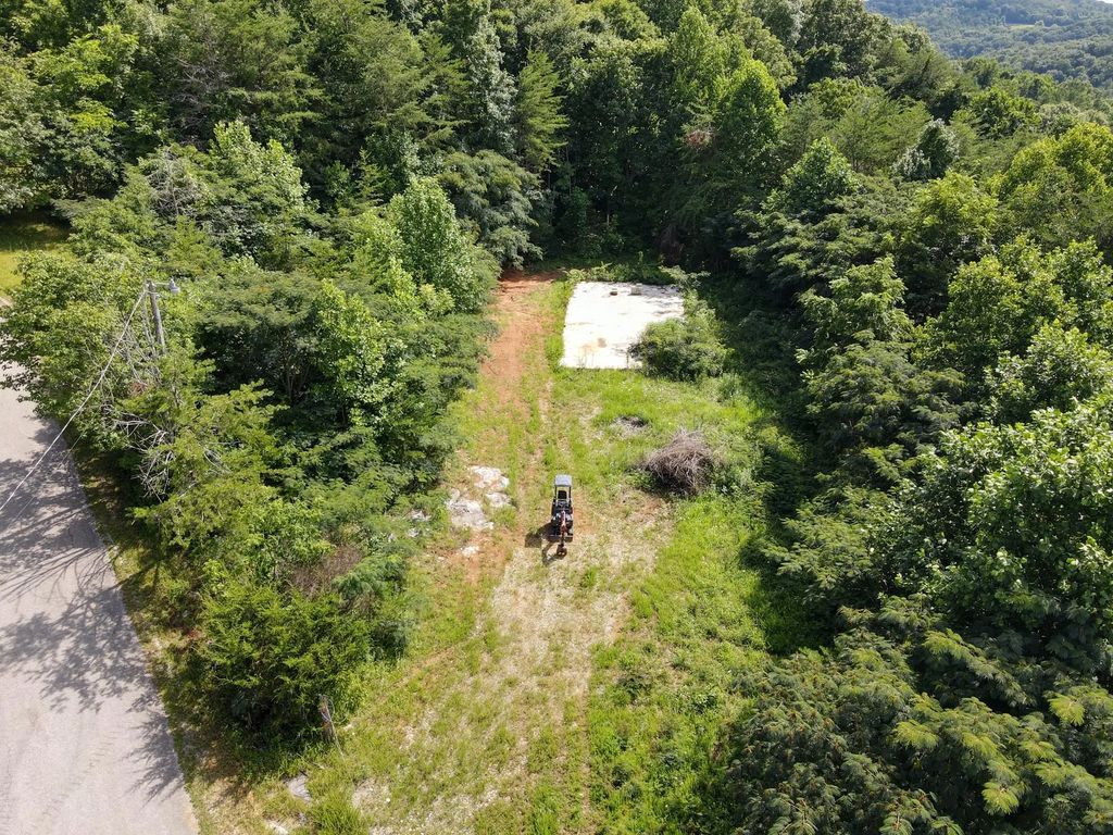 110 Cr-1476, Monticello