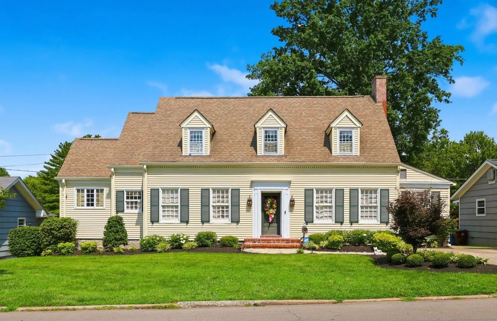 351 Boone Avenue, Winchester