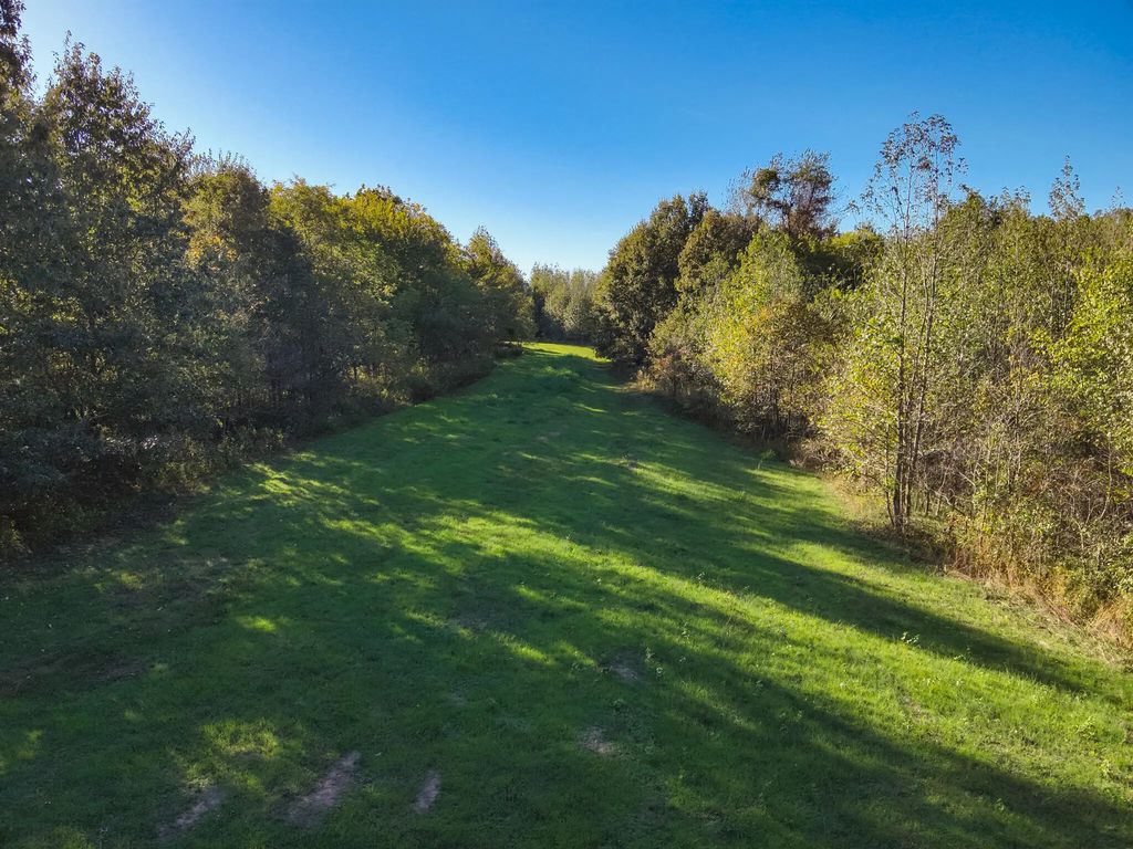 115 County Road 1039, Bardwell