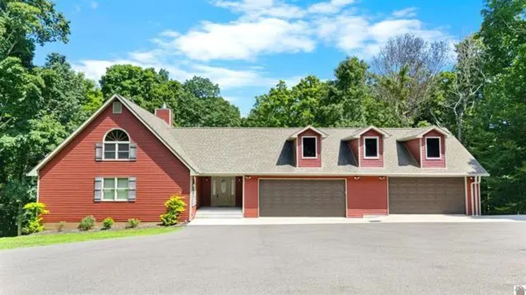 341 Dixon Lane, Eddyville