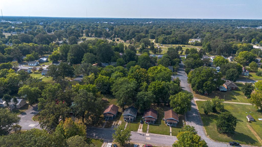 411 W Jefferson Street Parent Property Of 37 Sf Homes, Paducah
