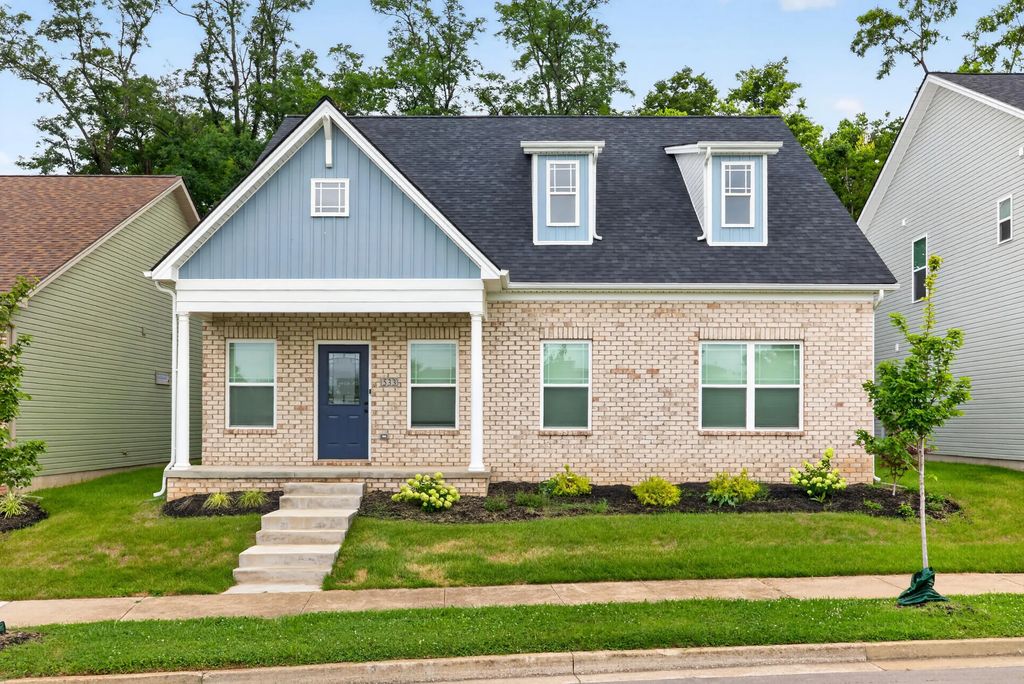 533 Shropshire Avenue, Lexington