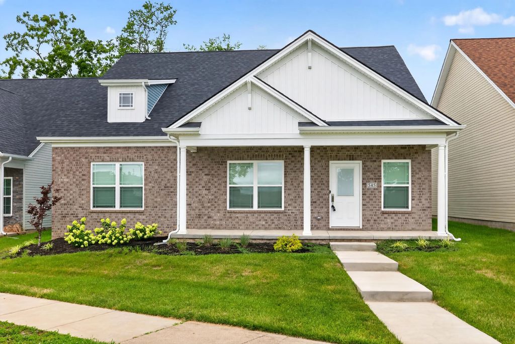 545 Shropshire Avenue, Lexington