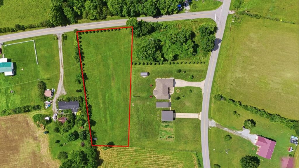 2332 Gaffney Road, Crab Orchard