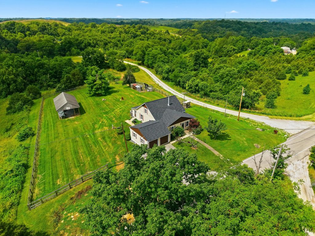 723 Double Culvert Road, Sadieville