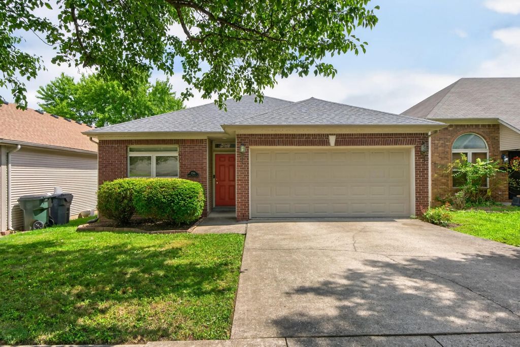 2593 Spring Valley Loop, Lexington