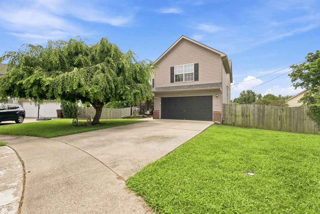 404 E Ridge Drive, Nicholasville