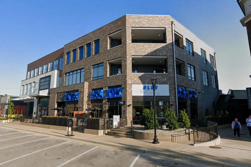 4040 Finn Way 360, Lexington