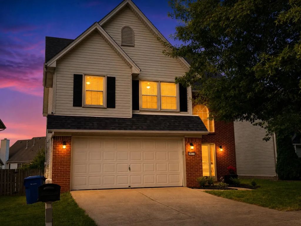 3877 Scarlet Oak Lane, Lexington