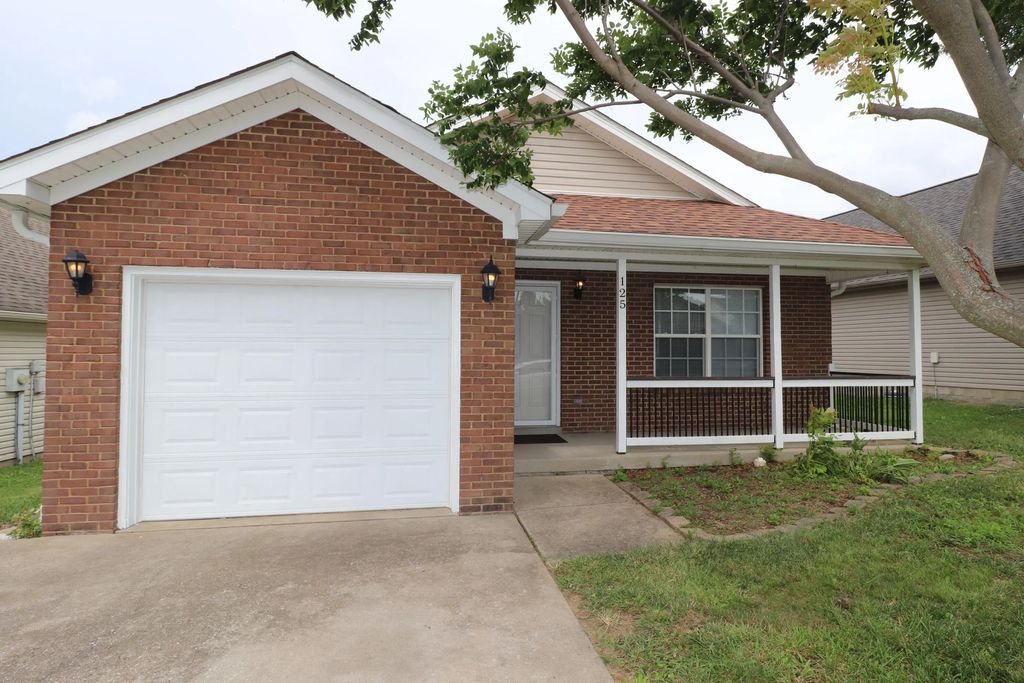 125 Christopher Drive, Nicholasville