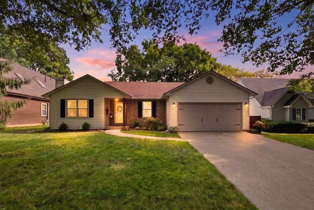 2467 Harrods Pointe Trace, Lexington