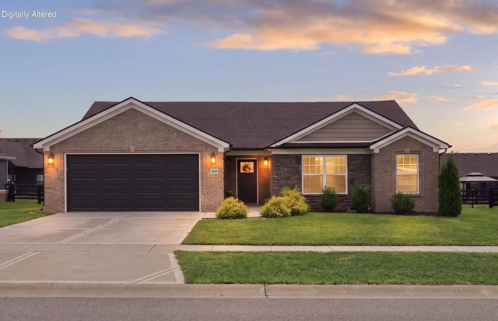 309 Mohegan Trail, Richmond