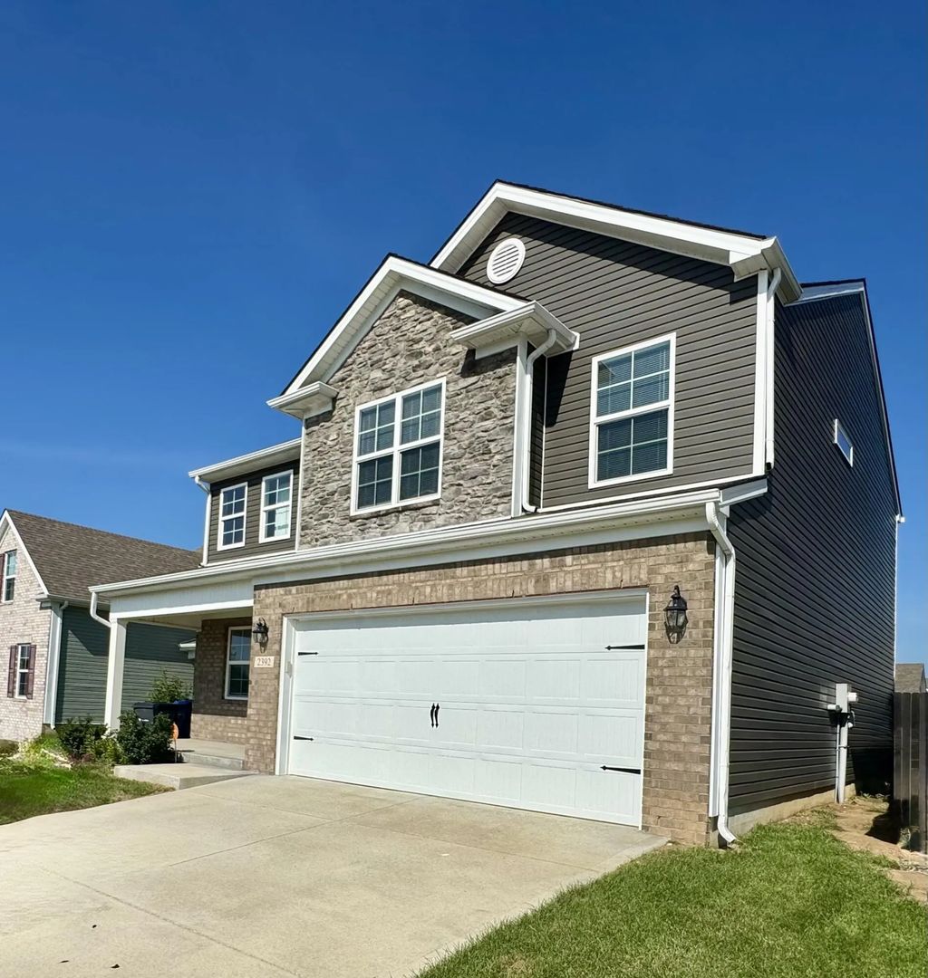2392 Huntly Place, Lexington