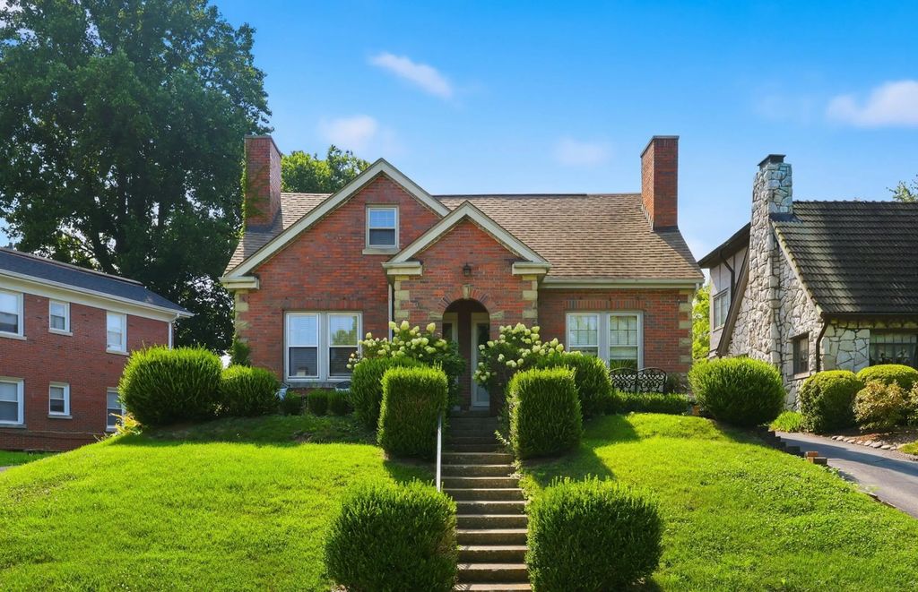 304-306 Ridgeway  Road, Lexington
