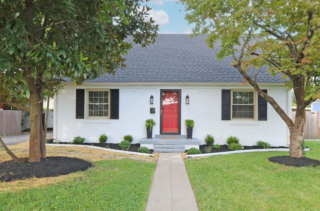 420 Longview Drive, Lexington