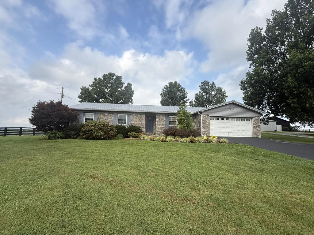 544 Hackett Pike, Richmond