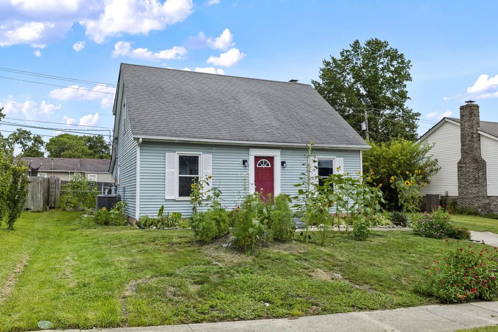 733 Lori Lane, Lexington