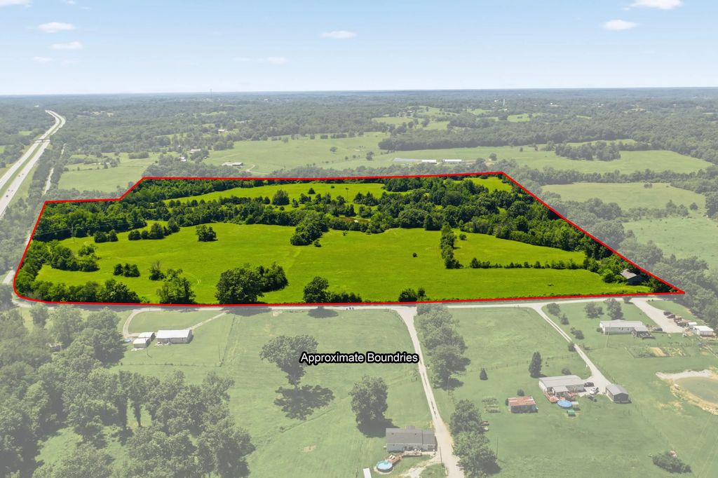 935 Paxton Road, Salvisa