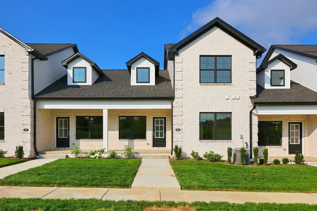 682 Hollow Creek Road, Lexington
