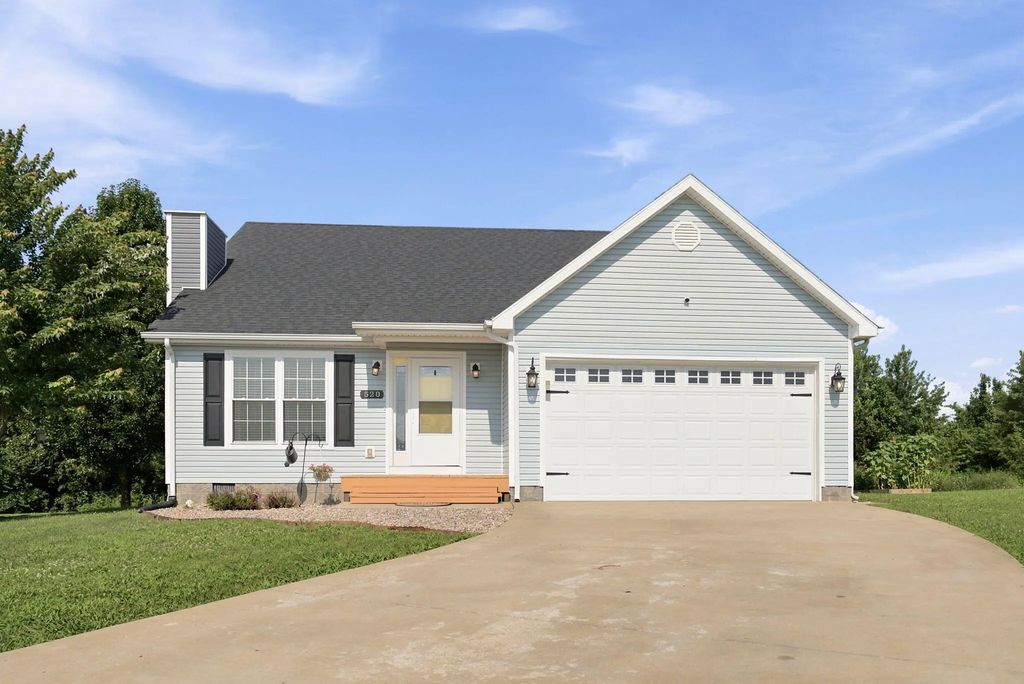 520 W Classic Village Lane, Mt Sterling