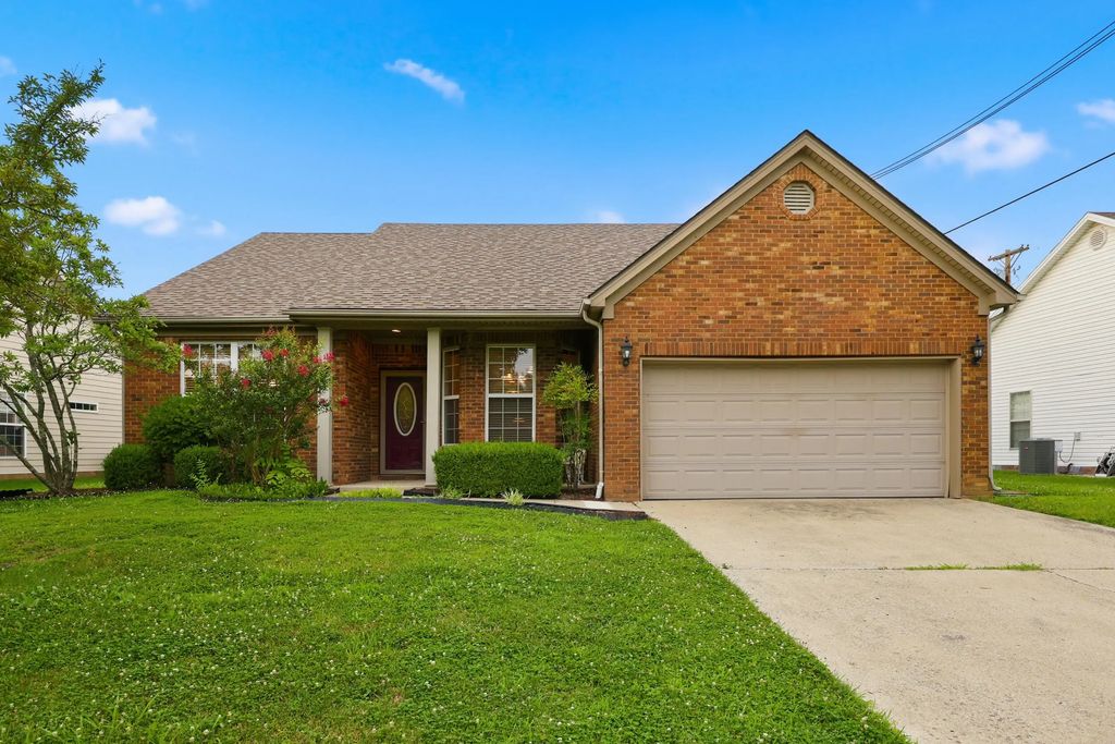 560 Southpoint Drive, Lexington