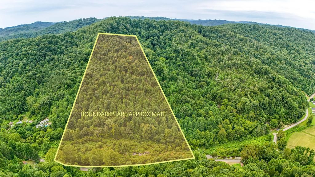 9999 State Hwy 223, Flat Lick