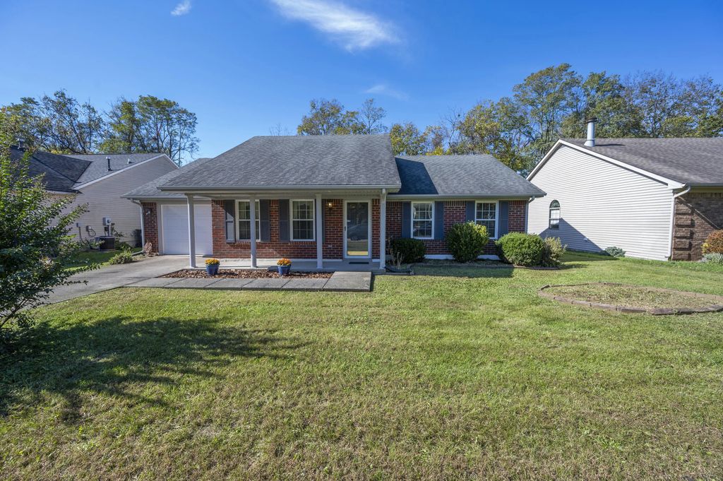 837 Ridgebrook Road, Lexington