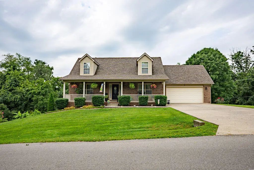 328 Lewis Drive, Richmond