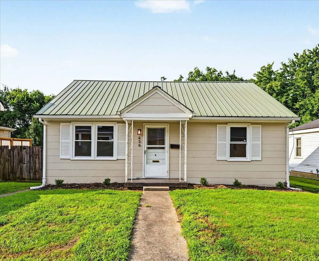 436 1/2 Russell Street, Danville