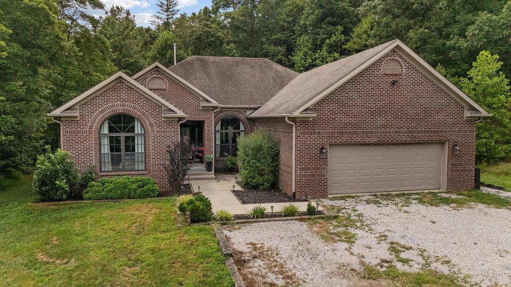 625 Pine Ridge Road, Winchester