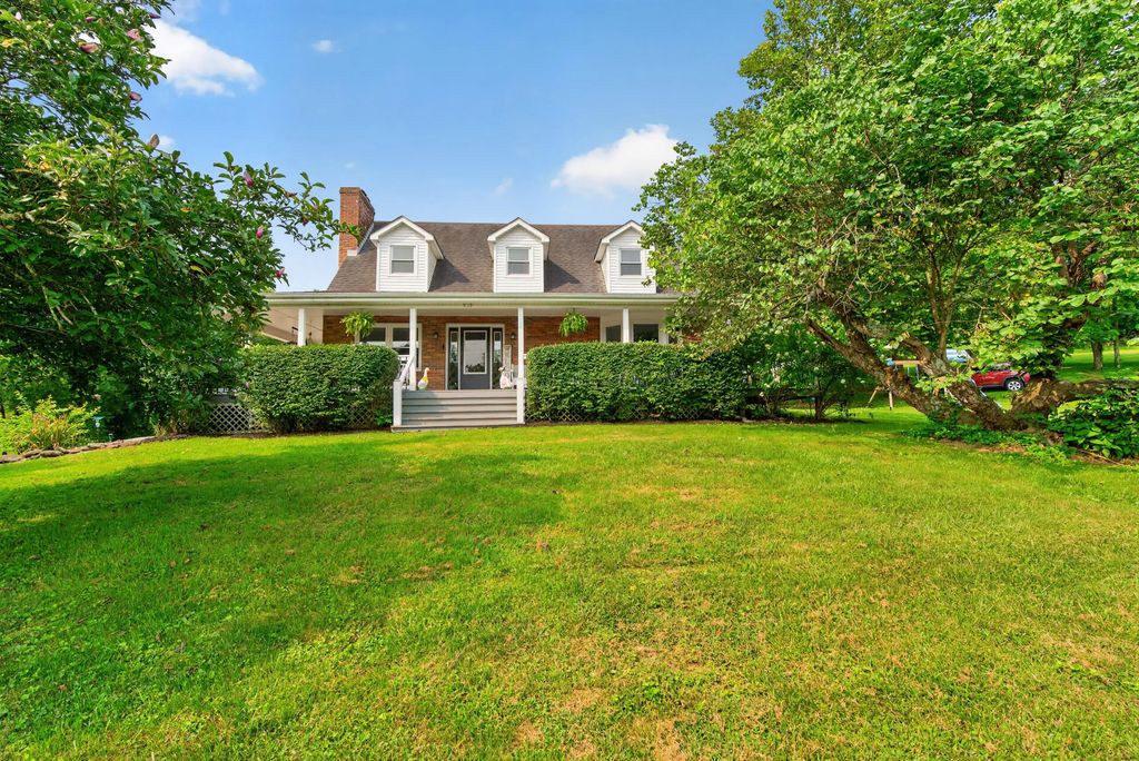 919 Elkin Station Road, Winchester