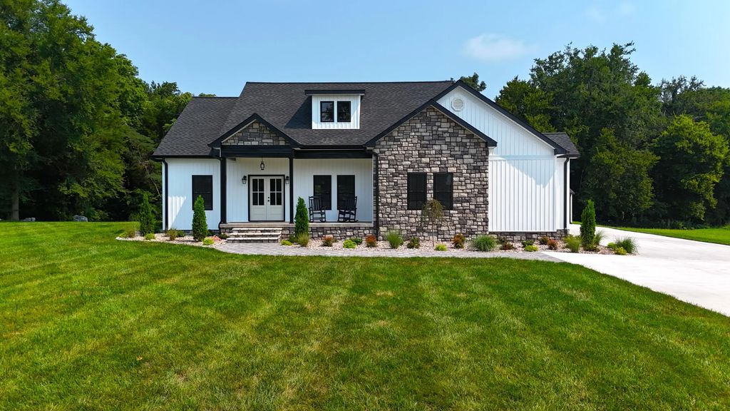 2919 Friendship Road, Eddyville